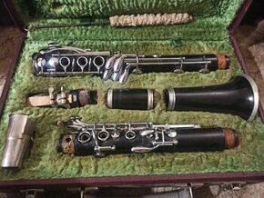 Saxofony, klarinety - 1