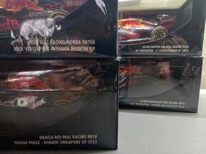 4x F1 RED BULL PEREZ A VERSTAPPEN 2020-2022 MINICHAMPS 1:18