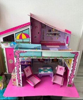 Barbie domeček