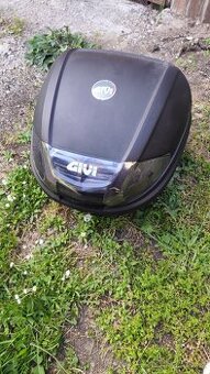 Givi 300nt2 (30L) + sada KAPPA pro TOP CASE Honda CB