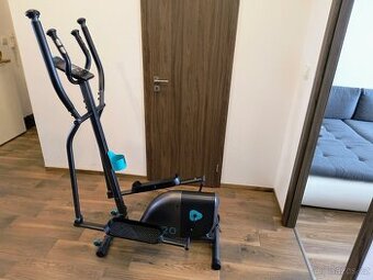 DOMYOS Eliptický trenažér Essential 120