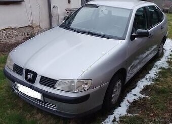 Seat Cordoba 1,4 benzín