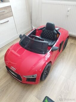 Elektrické auto