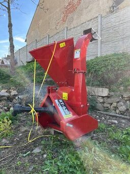 Štěpkovač za traktor RT-630