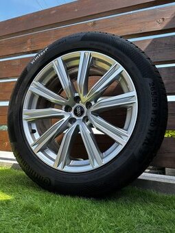Alu kola 5x112 r20 s pneu (AudiQ)