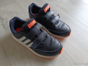 Dětské boty ADIDAS - 34 vel.