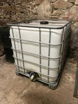 Ibc nádrž 1000l
