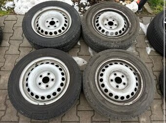 4x plechové disky 5x120 + pneu letní 205/65 R16C