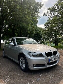 BMW e90