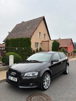 Audi A3 S-line 2.0 tdi 103 kw park senzory klima Isofix