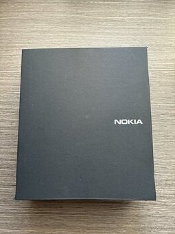 Prodám Nokia 8800 Black – elegantní klasika + 2 x Baterie