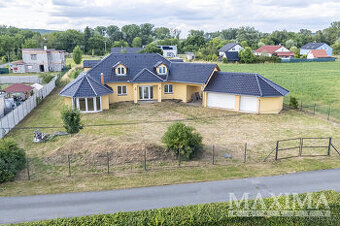 Dům 5+kk o ploše 259 m2 - Sány, Sány