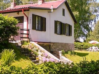 🏡 Pronájem chaty Lipno – Jenišov
