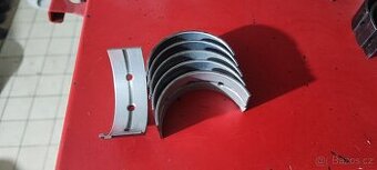 Hlavné a ojničné ložiská škoda 130