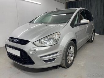Ford S Max 2,0TDCi-103kw-Titanium-1.maj-prav.servis