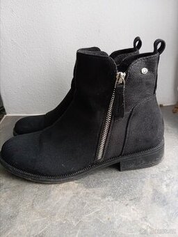 Dámské boty na zip 40