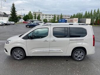 Toyota Proace City Verso-Long-7 míst-Man/1,5D/96kW-07/2022