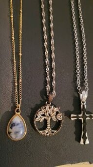 Řetízky s přívěsky