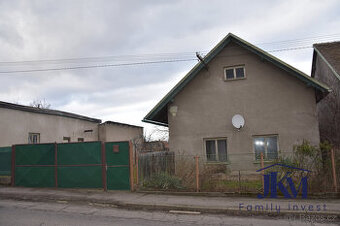 Prodej rodinného domu o velikosti 240 m2 na pozemku o veliko - 1