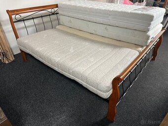 Kovová postel 180x200 cm