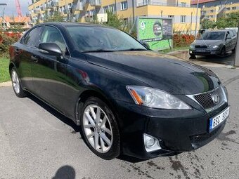 Lexus Is 200d 110kw, rok 2011 209000km 117000kc