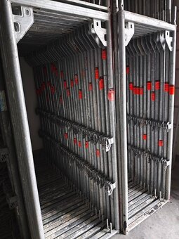 Lešení originál Layher Blitz 73 - zánovní stav