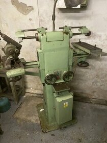 Prodám nástrojovou dvouramennou brusku.