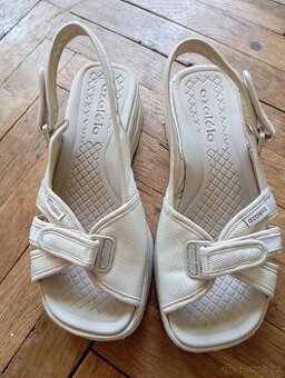 Sandále zn. Azaléia