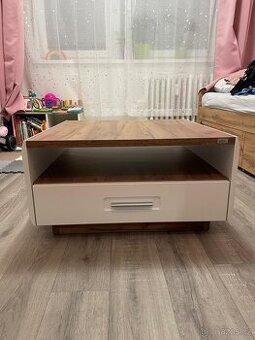 Konferenční stolek