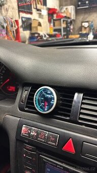 Držák na přídavný budík A6 C5