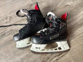 Lední brusle zn.Bauer, vel. 35