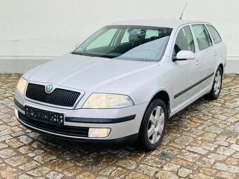 ŠKODA OCTAVIA 1.6 FSI  Elelgance