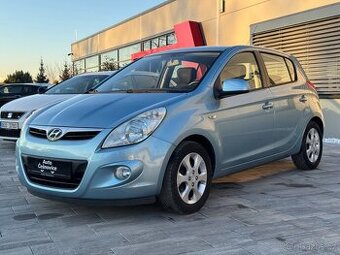 Hyundai i20 1,2i 57 kw Klima