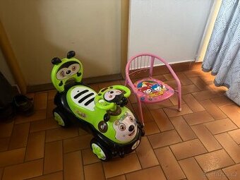 Odrážedlo a židlička za dvě kinder vajíčka