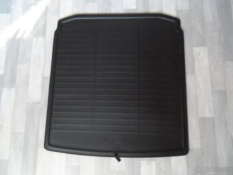 Oboustranný koberec Octavia 4