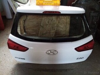 Páté dveře(5dveře) Hyundai i20 II r.v.14-20