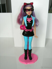 Barbie tajná zlodějka - 1