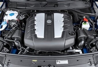 Motor naftový CKDA 4.2TDI V8 250KW VW Touareg 7P 2014