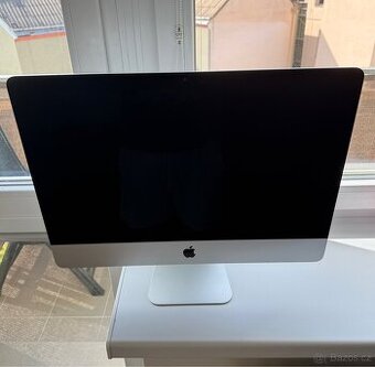Apple iMac 2015 21,5” - i5 | 8GB RAM | 1TB