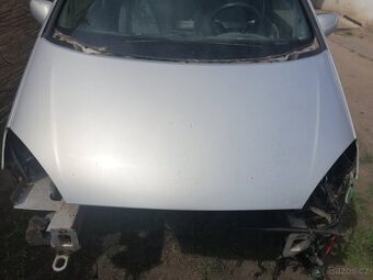 Ford galaxy přední kapota