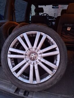 Alu kola vw touran letní