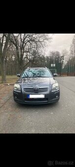 Toyota Avensis, 2,2 D4 – D180, combi, nafta, automat