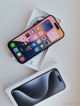 Apple iPhone 15