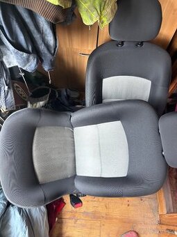 Přední sedačky do Renault Clio II, Thalia I, II