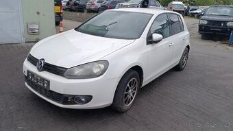 VW GOLF 6 1.2tsi 63kW barva LB9A