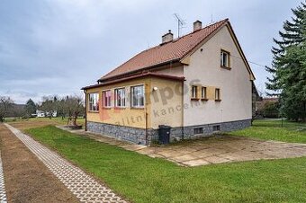 Prodej domu v Divišově 4+kk, 941 m2 - 1