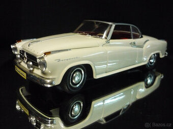 Borgward Isabella Coupe Revell 1/18
