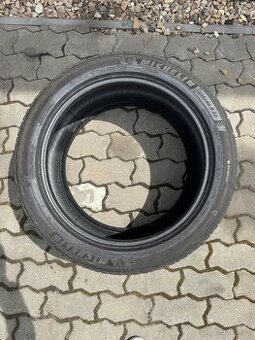 Michelin Pilot Alpin 5 SUV - sada 295/40R20