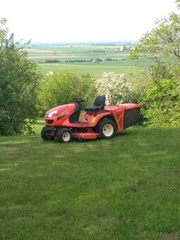 Kubota GR 2100 4x4 s poruchou převodovky