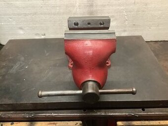 Nový svěrák York 125mm - 1